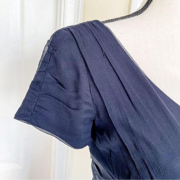 Antonio Melani‎ Size 0 Heart Neck Navy Cocktail Dress with Tweed Pencil Bottom - Picture 5 of 14